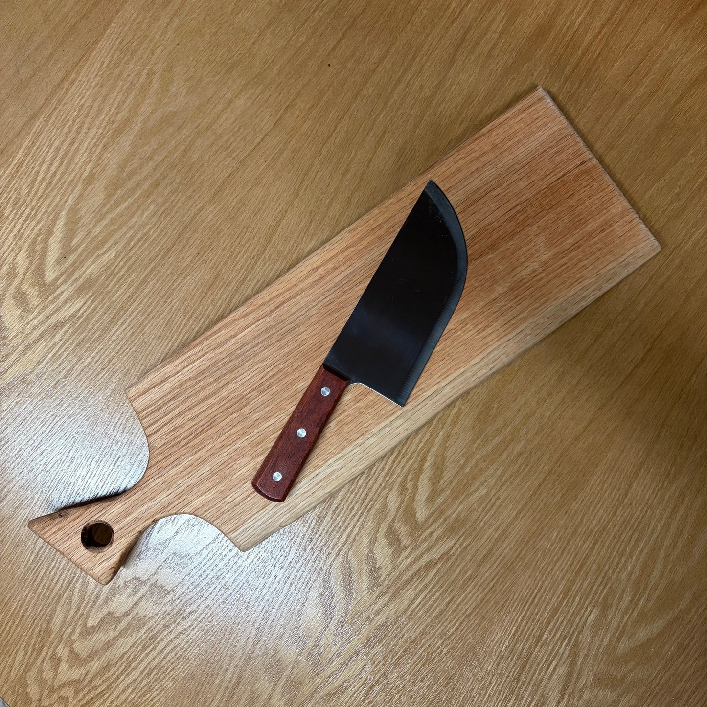 COMBO PARRILLERO - Tabla de Encino + Cuchillo de 7"